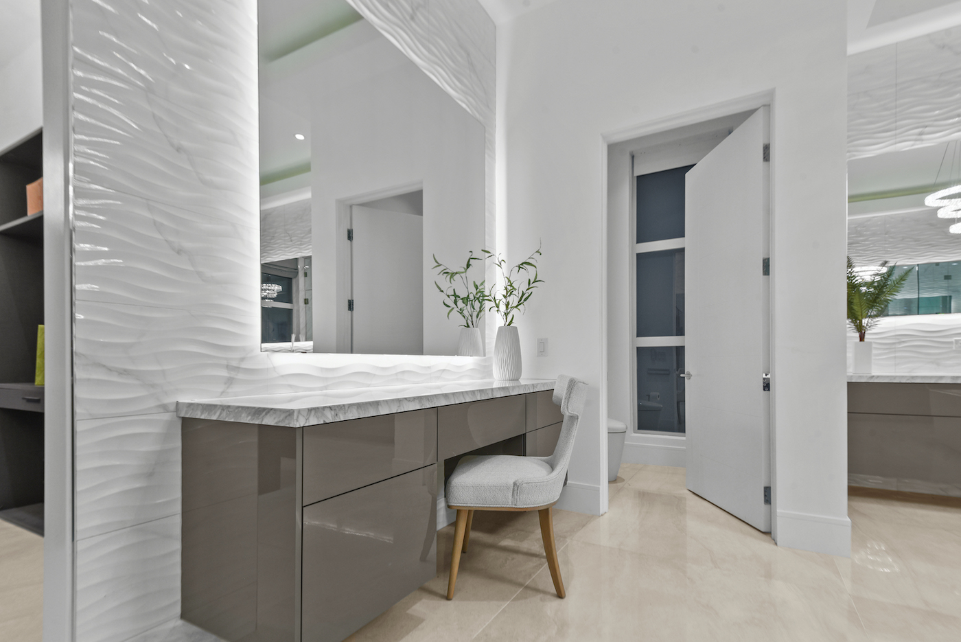 Case Studies 7 | Luxury Home Staging & Design in Las Vegas Modern bathroom exudes elegance, showcasing luxury real estate staging. | Utopia Luxury Home Staging & Design