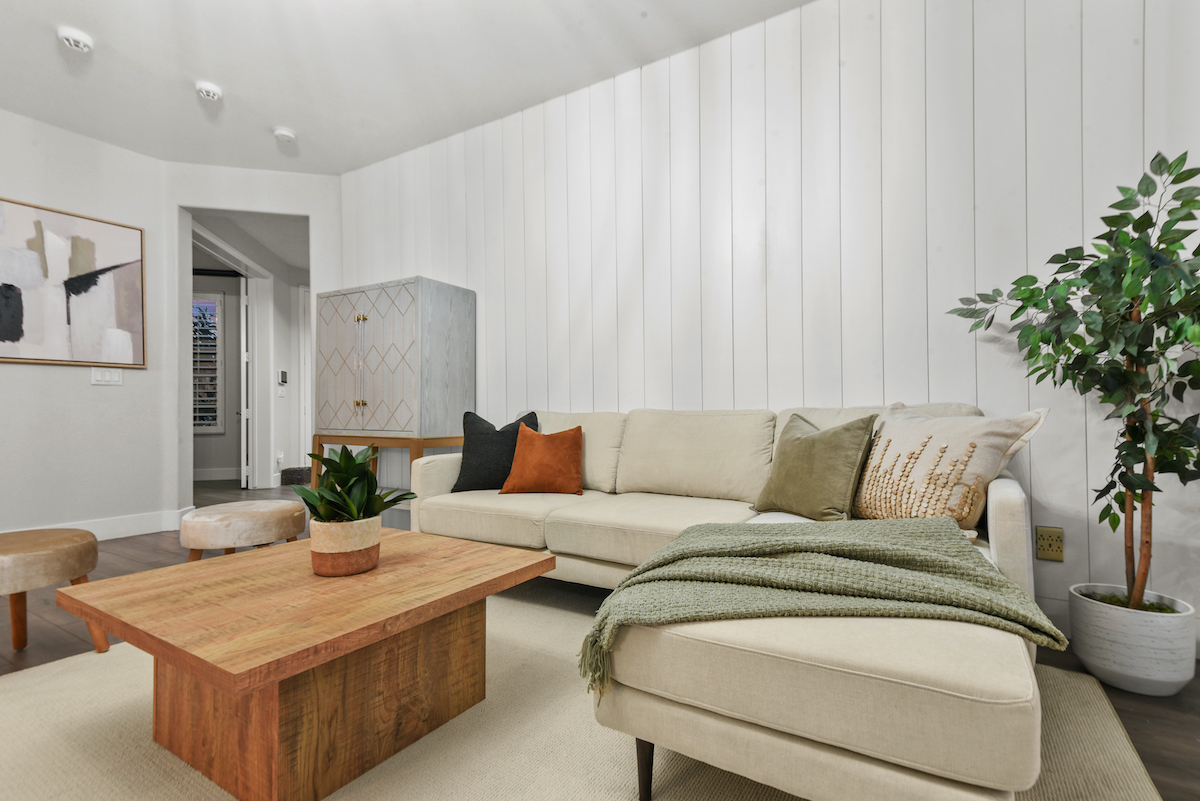 Case Studies 19 | Luxury Home Staging & Design in Las Vegas 1882 Whispering Cir Utopia Home Staging Vegas34